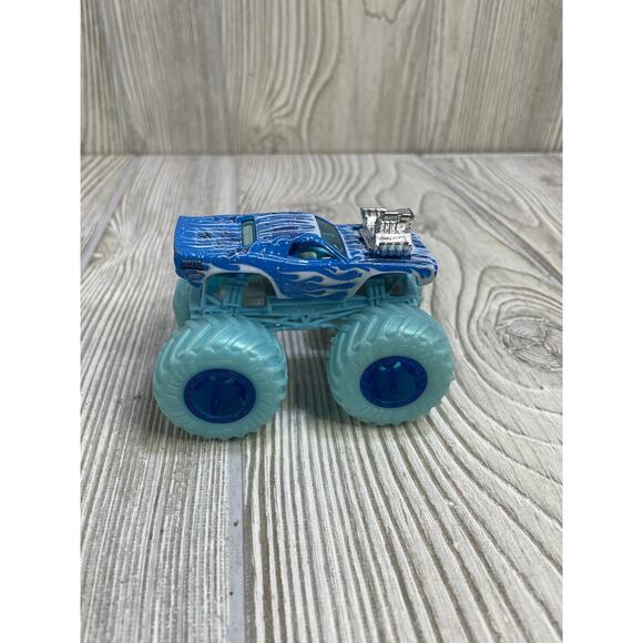 Monster Jam Hot Wheels Lot of 2 Zombie Fire and Ice Rodger Dodger Diecast Loose - Picture 2 of 8